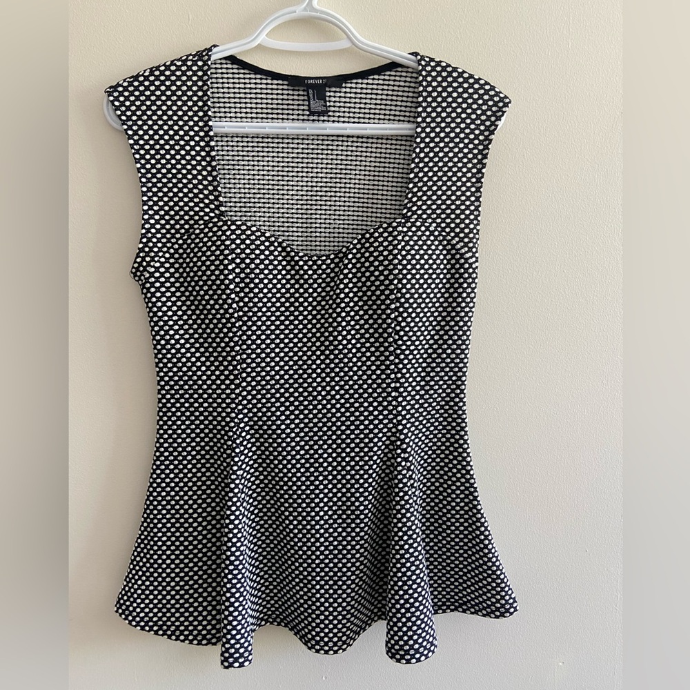 Forever 21 Polka Dot Sleeveless Peplum Top Size L